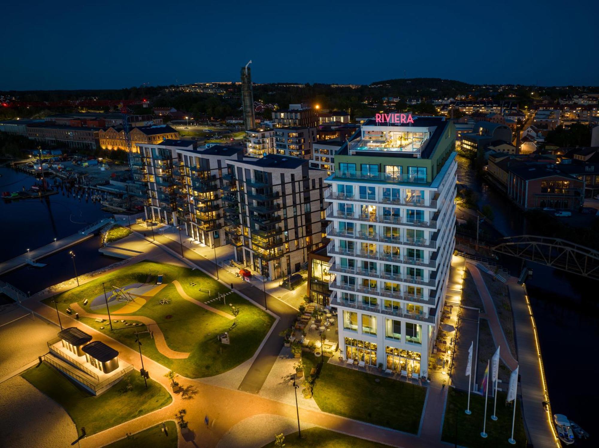Hotel Riviera Moss Kültér fotó