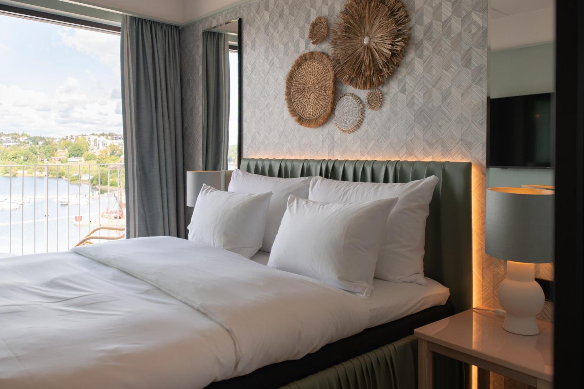 Hotel Riviera Moss Kültér fotó